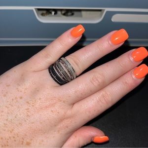 ☘️ 3 for $20! ☘️ “I Am” Brand Black and Silver Sparkly Set of 6 Stacked Rings